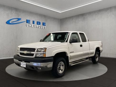 Used 2004 Chevrolet Silverado 2500 LS AWD/4WD image 8