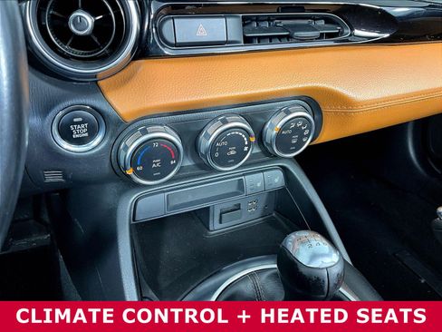 Used 2019 FIAT 124 Spider Lusso w/ Convenience Group RWD image 13