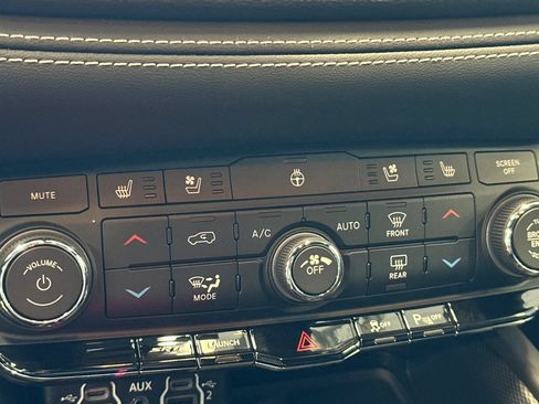 New 2026 Dodge Durango SRT Hellcat w/ 3rd Row Seating Group AWD/4WD image 21