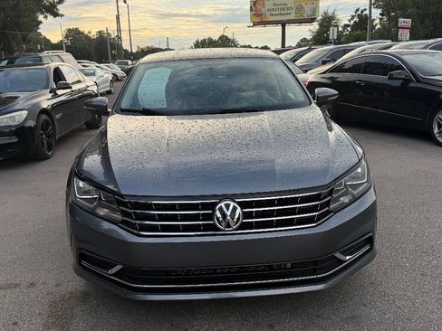 Used 2016 Volkswagen Passat 1.8T S FWD image 2