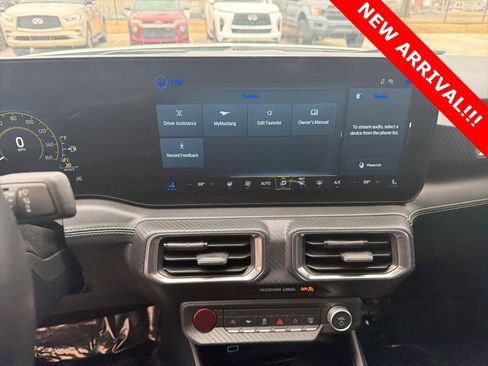 Used 2025 Ford Mustang GT Premium image 9