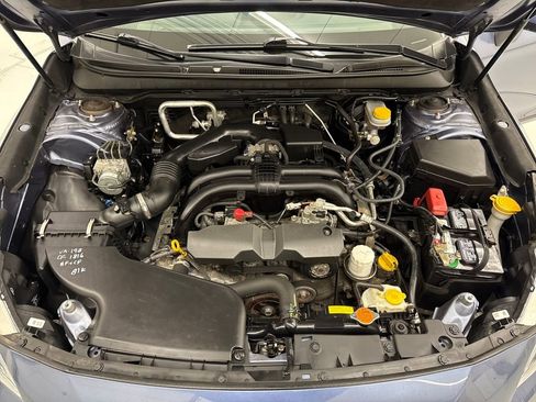 Used 2017 Subaru Outback 2.5i Premium w/ Protection Package #2 image 10