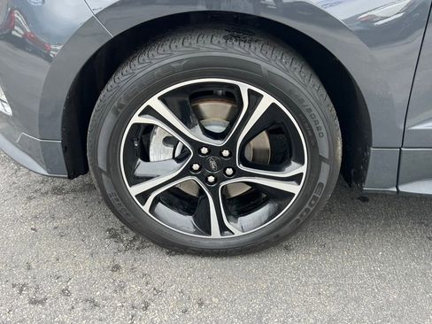 Used 2021 Ford Edge ST image 14