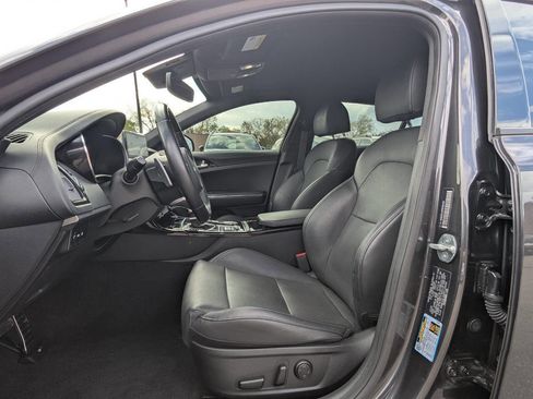 Used 2023 Kia Stinger GT-Line AWD/4WD image 12