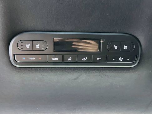 Certified 2026 Hyundai Palisade Calligraphy FWD image 27