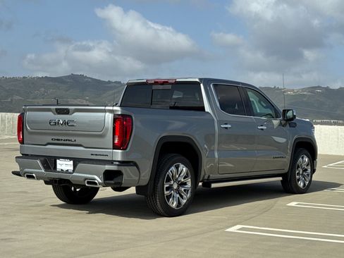 Used 2026 GMC Sierra 1500 Denali AWD/4WD image 14