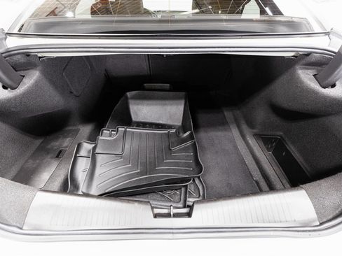 Used 2022 Cadillac CT4 V w/ LPO, ONYX Package image 10