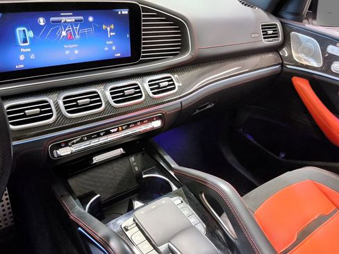 Used 2024 Mercedes-Benz GLE 53 AMG 4MATIC Coupe image 21