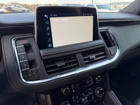 Used 2022 Chevrolet Tahoe RST w/ Sport Performance Package image 18