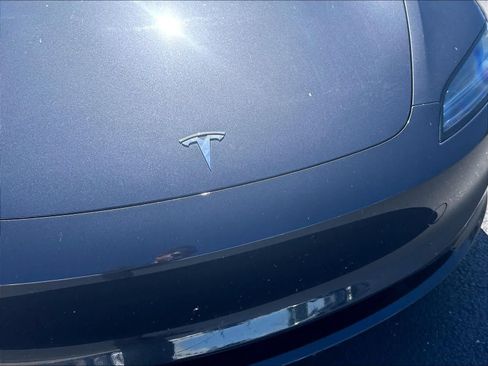 Used 2024 Tesla Model 3 Long Range AWD/4WD image 30