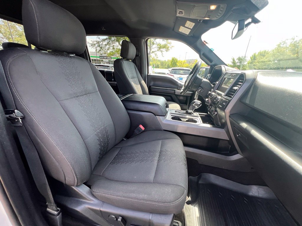Used 2019 Ford F150 XLT w/ Equipment Group 302A Luxury AWD/4WD image 29