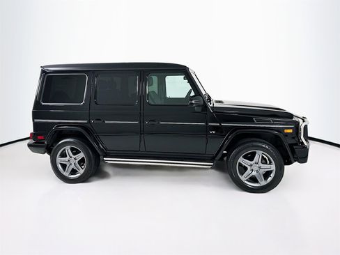 Used 2017 Mercedes-Benz G 550 image 9