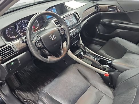 Used 2017 Honda Accord EX-L image 16
