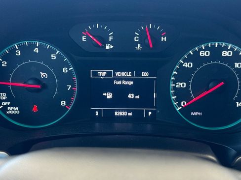 Used 2023 Chevrolet Malibu LT FWD image 11