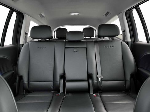 New 2026 Hyundai Ioniq 9 SEL image 16