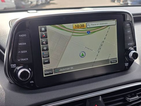 Used 2020 Hyundai Santa Fe Limited image 27