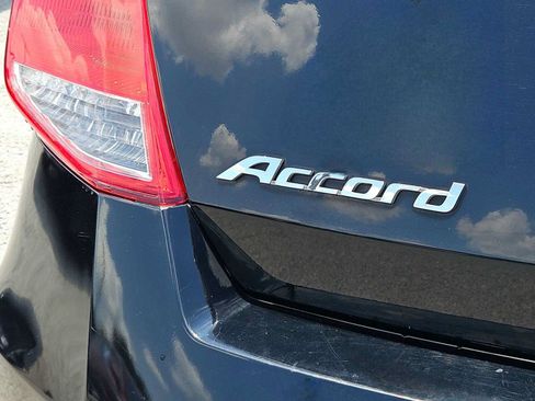 Used 2011 Honda Accord LX-S image 8