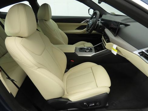 Used 2026 BMW 430i Coupe w/ Premium Package RWD image 20