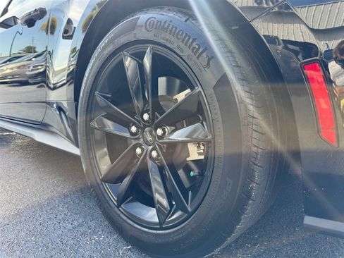 Used 2024 Ford Mustang GT RWD image 12