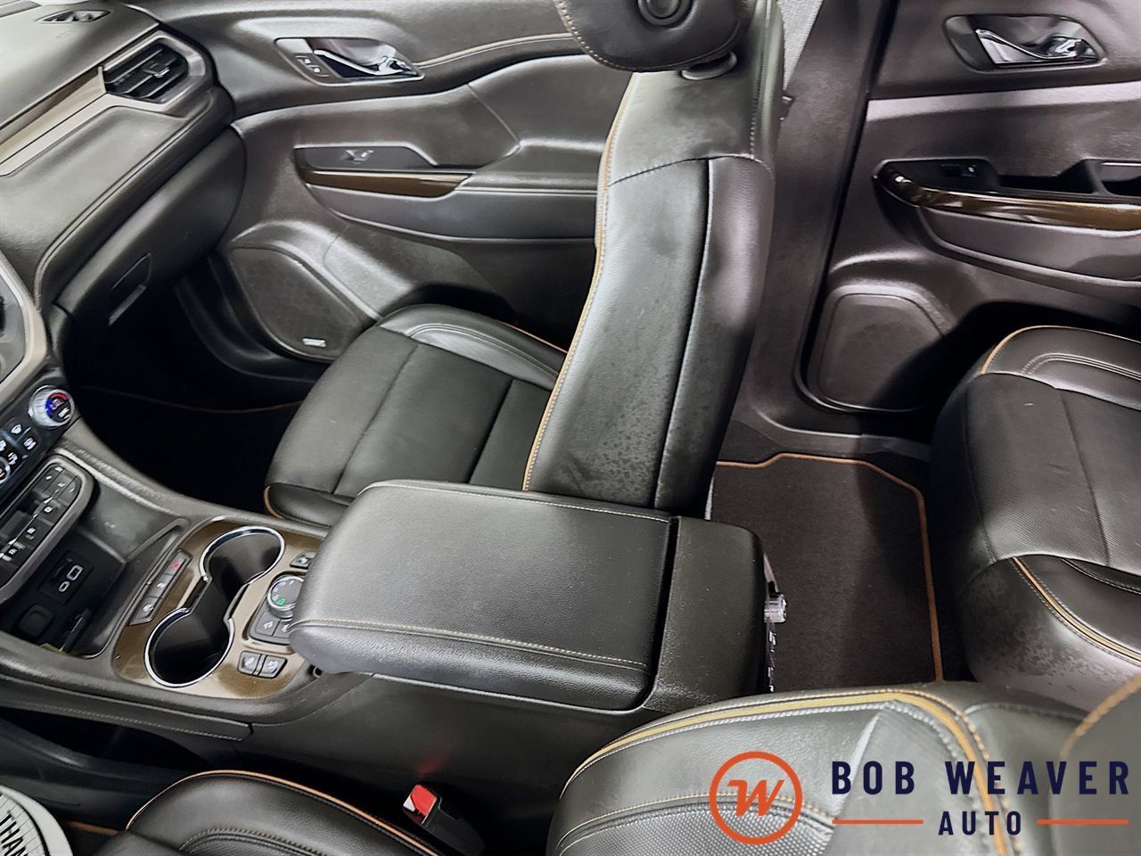 Used 2023 GMC Acadia AT4 w/ Preferred Package AWD/4WD image 28