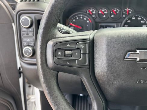 Used 2024 Chevrolet Silverado 1500 Custom w/ Dark Appearance Package AWD/4WD image 15