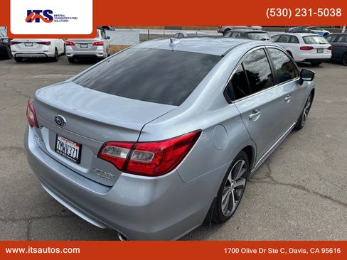 Used 2016 Subaru Legacy 3.6R Limited image 5