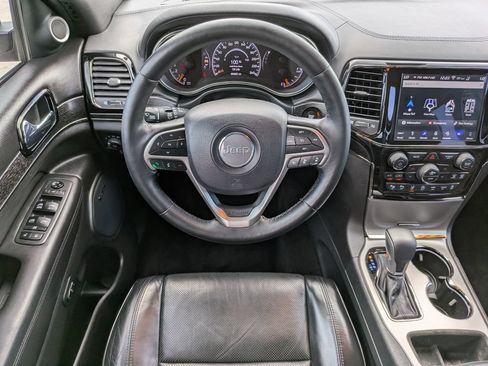 Used 2019 Jeep Grand Cherokee High Altitude RWD image 16