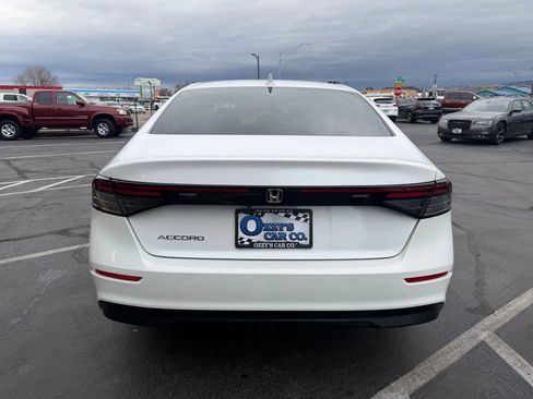 Used 2023 Honda Accord EX image 4