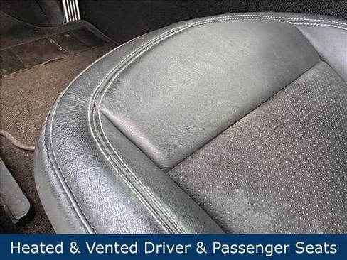 Used 2015 Chevrolet Corvette Z06 w/ 2LZ Preferred Equipment Group image 22