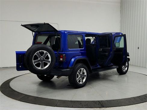 Used 2020 Jeep Wrangler Unlimited Sahara w/ Uconnect 4C Nav & Sound Group image 15