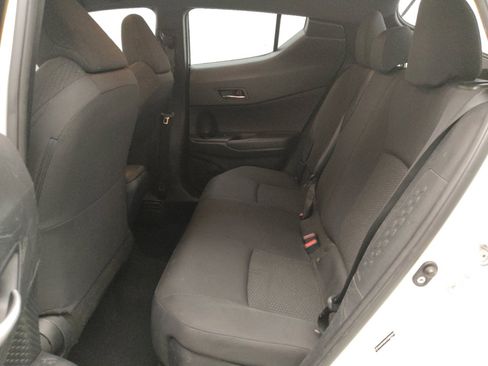 Used 2018 Toyota C-HR XLE image 18