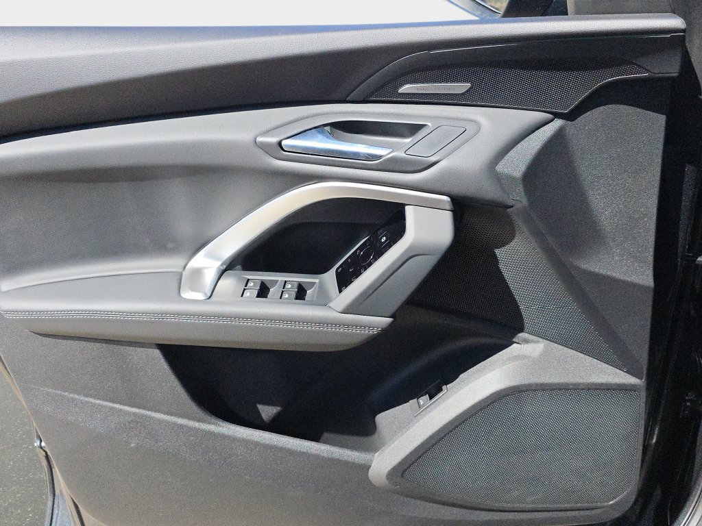 New 2026 Audi Q5 Premium Plus AWD/4WD image 18