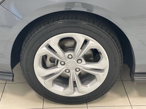 Used 2025 Honda Accord LX image 21