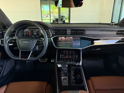 Used 2024 Audi RS 7 Performance image 40