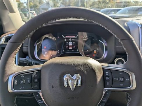 New 2026 Chrysler Pacifica Select image 48