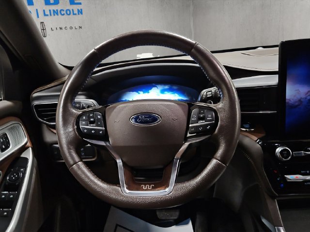 Used 2021 Ford Explorer King Ranch w/ Premium Technology Package AWD/4WD image 14