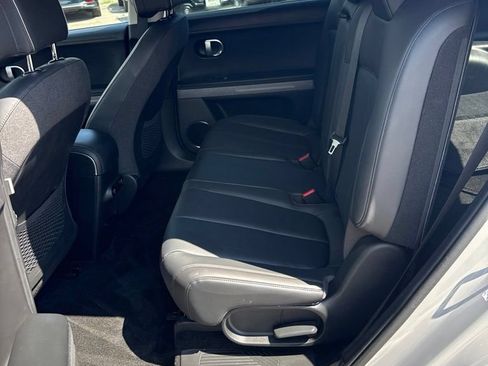 Used 2023 Hyundai Ioniq 5 SEL w/ Cargo Package AWD/4WD image 15