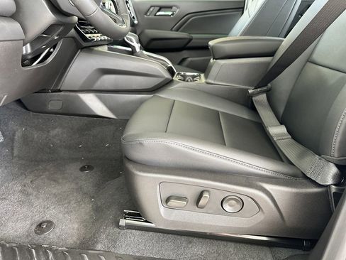 New 2026 GMC Canyon Elevation w/ Convenience Package image 14