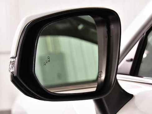 Used 2025 Toyota Grand Highlander AWD Hybrid image 13