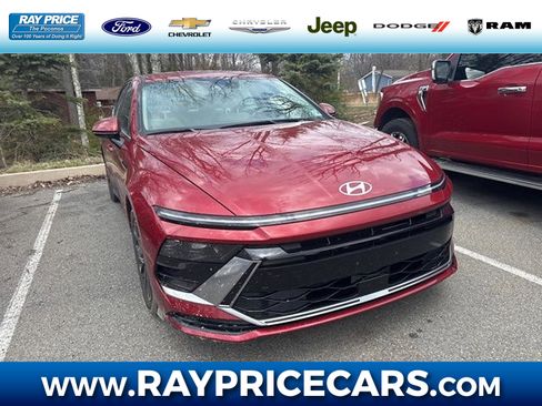 Used 2024 Hyundai Sonata SEL image 1