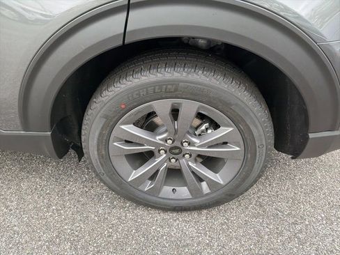 New 2026 Ford Explorer Active image 6