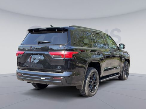 New 2026 Toyota Sequoia Platinum AWD/4WD image 4
