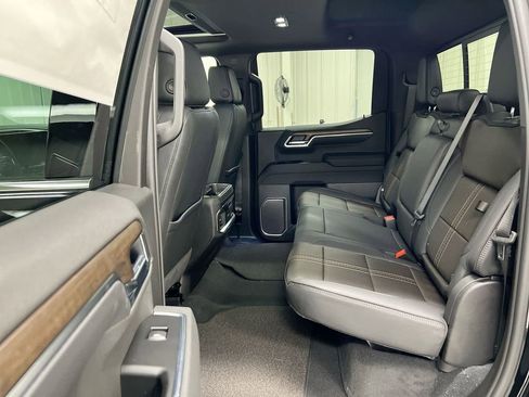 New 2026 Chevrolet Silverado 1500 High Country w/ Technology Package AWD/4WD image 24