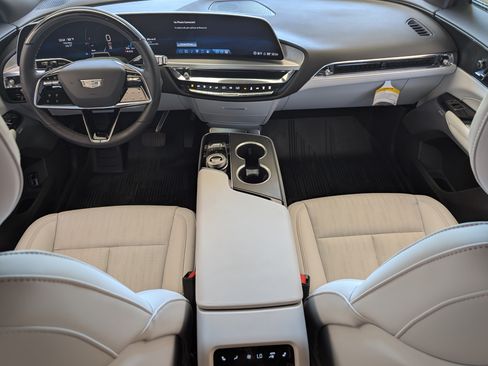 Used 2024 Cadillac Lyriq Sport w/ LPO, Floor Liner Package AWD/4WD image 23