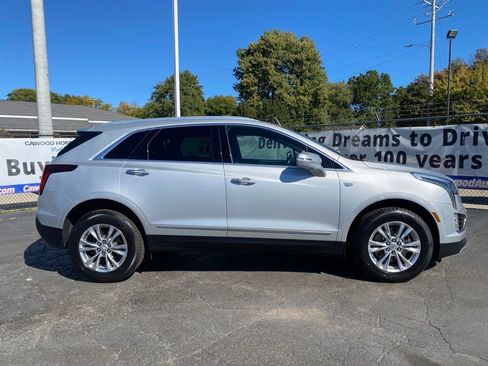 Used 2020 Cadillac XT5 Premium Luxury image 2