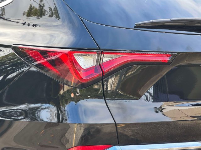 Certified 2024 Acura MDX w/ Advance Package AWD/4WD image 12
