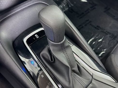 Certified 2025 Toyota Corolla LE FWD image 18
