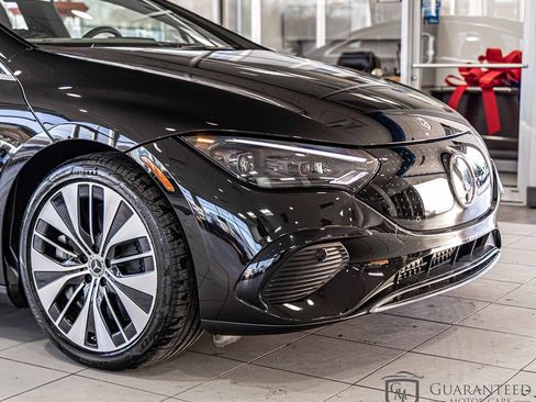 Used 2024 Mercedes-Benz EQE 350+ 4MATIC Sedan w/ Driver Assistance Package image 4