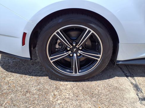 Used 2024 Ford Mustang Premium RWD image 30