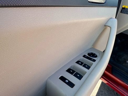 Used 2017 Hyundai Sonata SE image 19